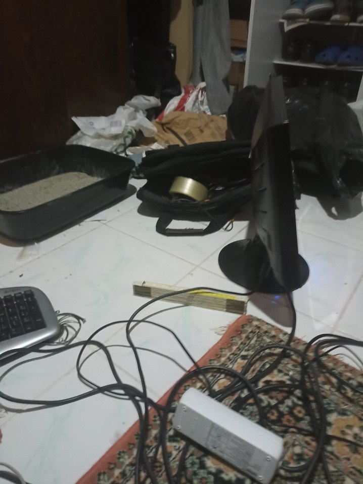 Siyah Airpole Monitör - Görsel 2