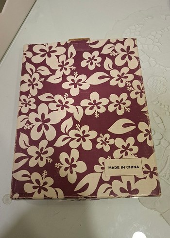 Koyu Kahverengi Çiçek Desenli Fotoğraf Çerçevesi - Görsel 3