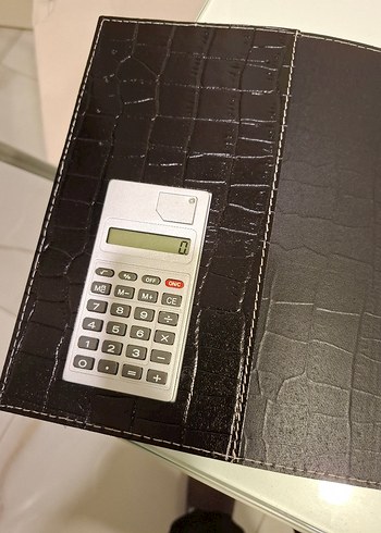 Siyah deri detaylı hesap makinalı spiralli eski tarihli Ajanda - Görsel 3