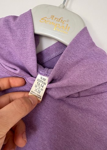 Kelebek Baskılı Straplez Elbise ve Mor Kapüşonlu Bolero - Görsel 6