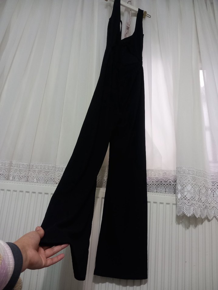 Siyah Uzun Askılı Kadın Tulum - Görsel 4