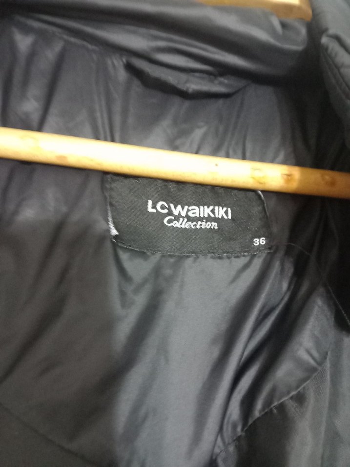 Kemerli Siyah Kadın Uzun Kış Montu - Görsel 4