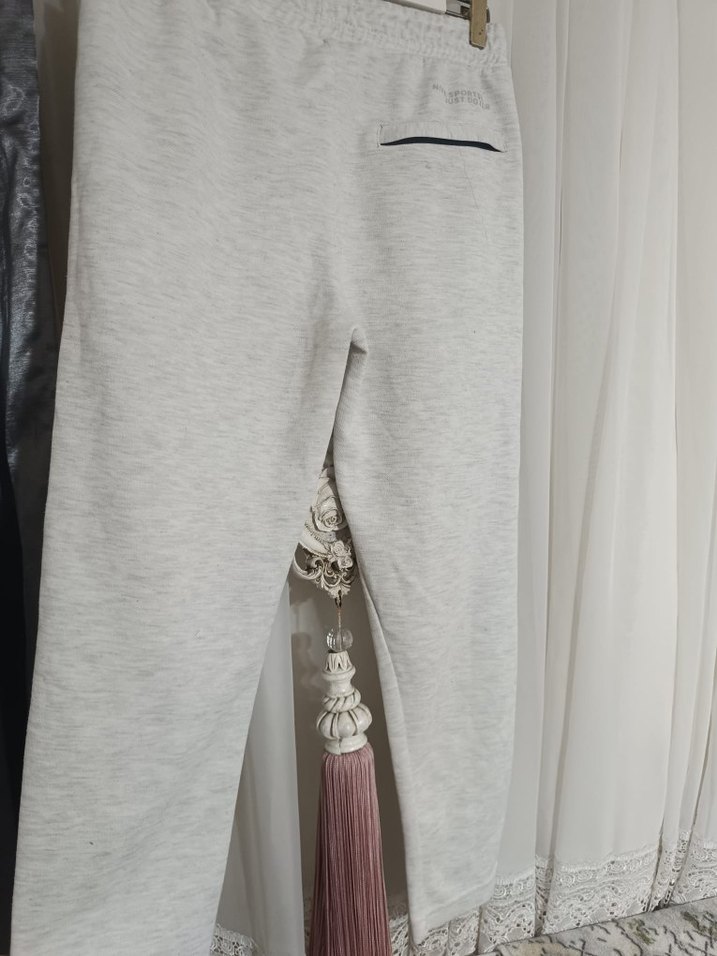 Beyaz Rahat Kesim Sweatpant - Görsel 3