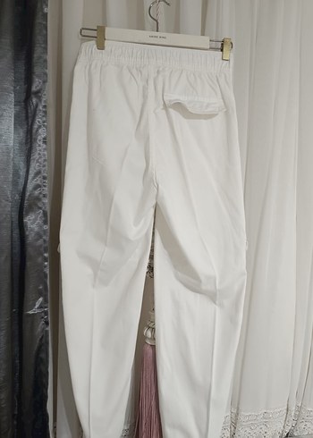 Beyaz Kemerli Rahat erkek Kumaş Pantolon - Görsel 4