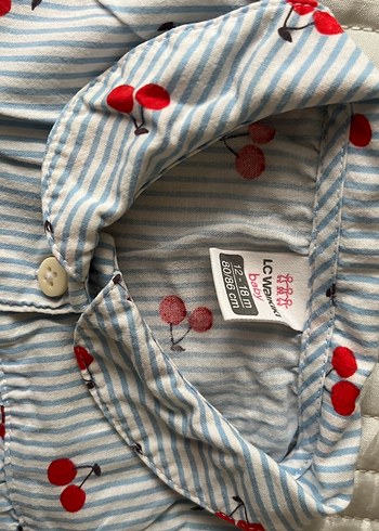 Kız Çocuk Kısa Kollu Çilek Desenli Gömlek - Görsel 2