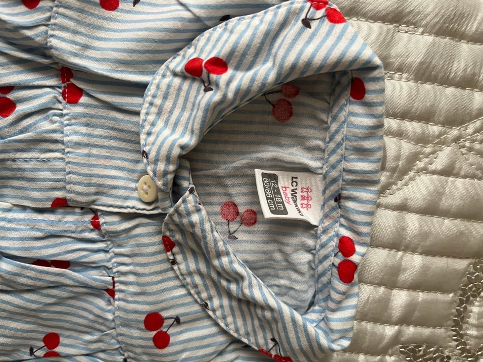 Kız Çocuk Kısa Kollu Çilek Desenli Gömlek - Görsel 2