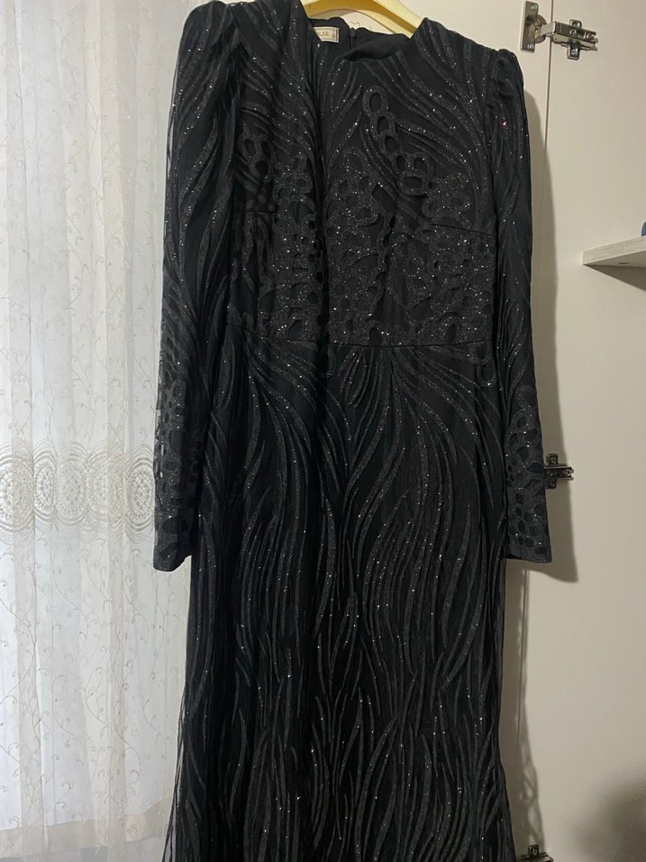 Siyah Drapeli Uzun Kollu Gotik Abiye Elbise 38-40 - Görsel 4