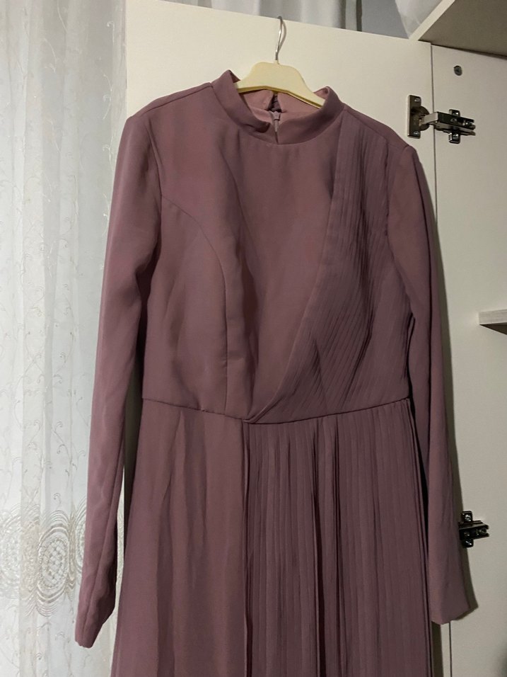 Kadın Bej Pilili Uzun Elbise38-40 bendene olur - Görsel 5