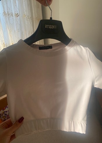 Beyaz crop - Görsel 3