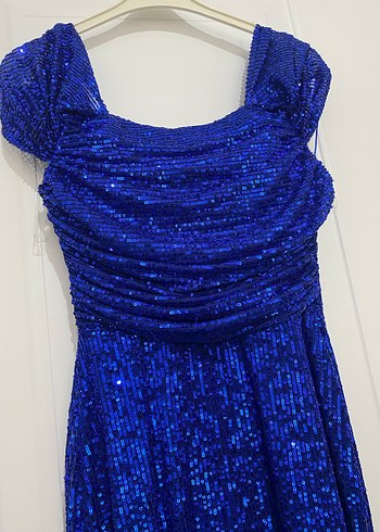 Mavi Parlak Drapeli Uzun Kadın Abiye Elbise - Görsel 3