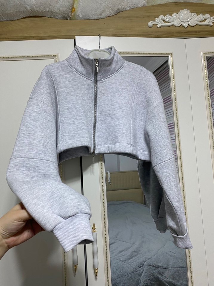 Gri Fermuarlı crop Sweatshirt - Görsel 2