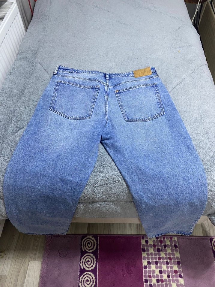 Baggy yırtık jean. - Görsel 3