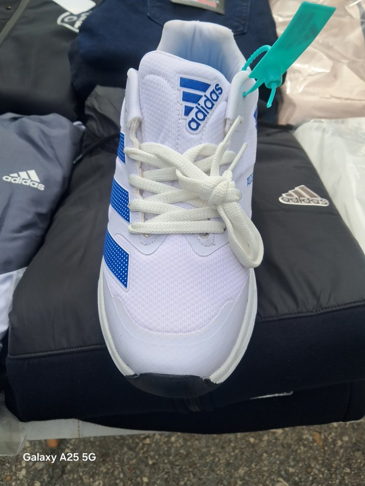 Adidas Adızero 41 ve 43 numaralar - Görsel 2