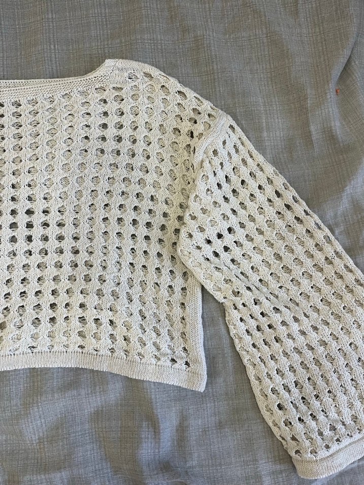 Delikli Kazak - Görsel 3