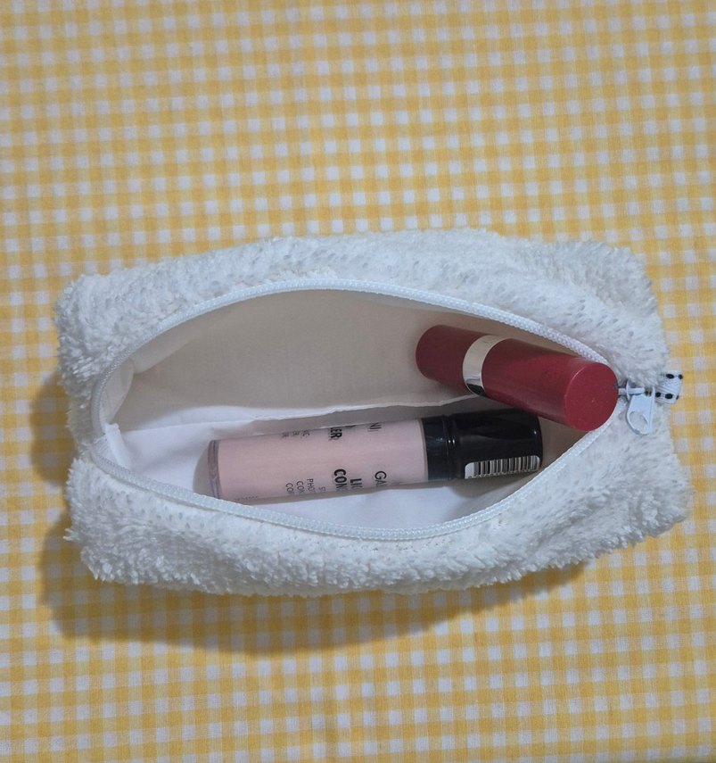 Beyaz Kadın Makyaj Çantası - Görsel 2