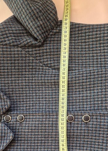 Düğmeli Gri-Yeşil Kadın Uzun Manto. - Görsel 3