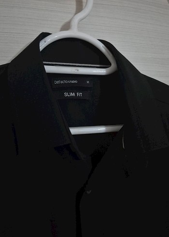 Siyah Düğmeli Uzun Kollu Erkek Gömlek - Görsel 2