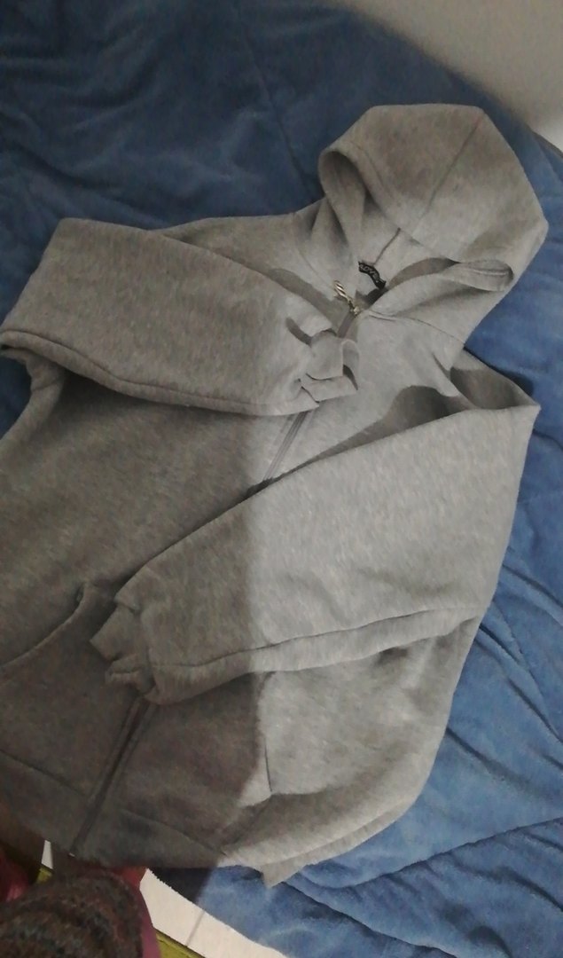 gri oversize hırka. - Görsel 3