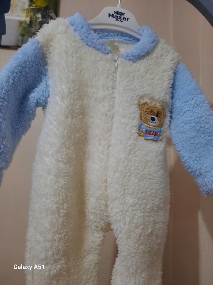 Bebek Erkek Beyaz Peluş Tulum Ayıcık Detaylı - Görsel 2