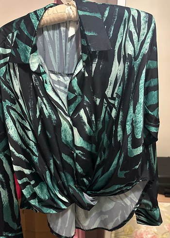 Yeşil Batik Desenli Uzun Kollu Kadın Gömlek - Görsel 4