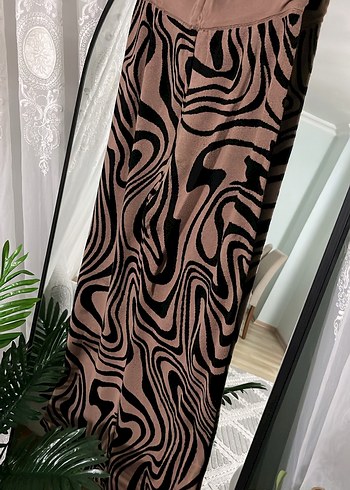 Drapeli Kahverengi Zebra Desenli - Görsel 2