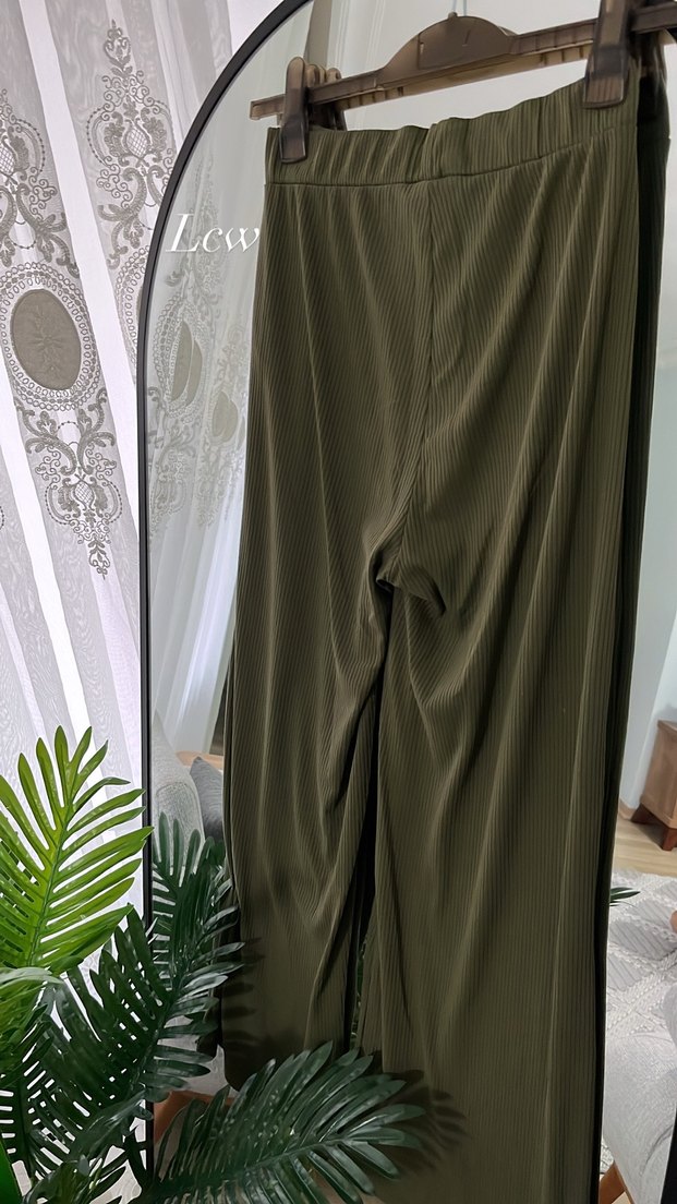 Kadın Haki Pilili Rahat Kumaş Pantolon - Görsel 2