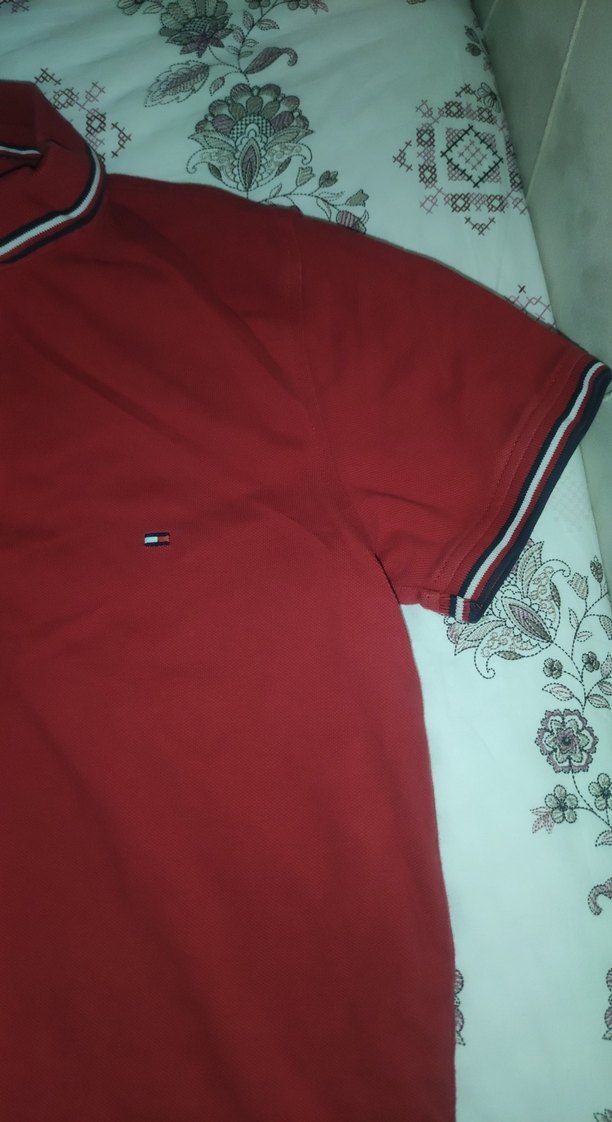 Koyu Kırmızı Polo Yaka  ( puma bmw puma ferrari takas olur) - Görsel 3