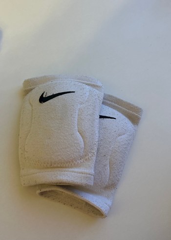 Nike Beyaz Street Wear Diz Koruyucu - Görsel 2