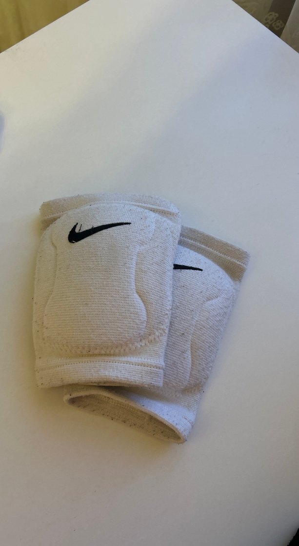 Nike Beyaz Street Wear Diz Koruyucu - Görsel 2