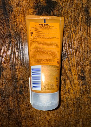 Vaseline Gluta-Hya SPF 50 Güneş Koruyucu Losyon 150 ml - Görsel 2