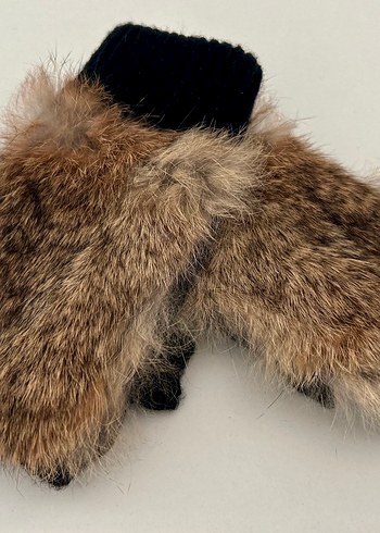 Gusto Marka Kahverengi Kürklü Siyah Trikolu Kadın Eldiven - Görsel 6