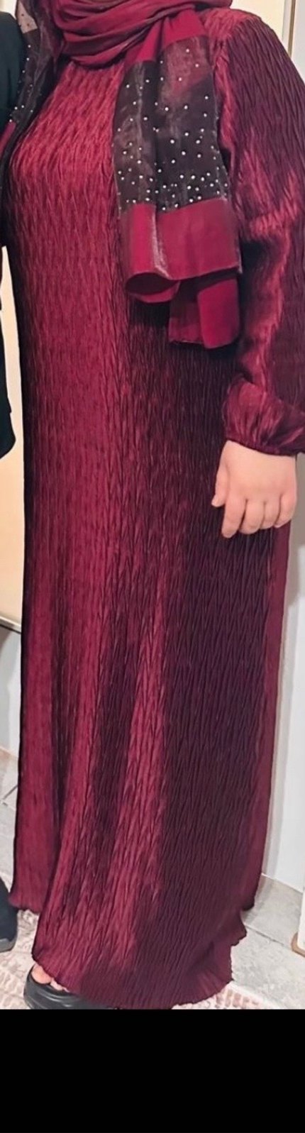 Bordo Piliseli Uzun Elbise - Görsel 2