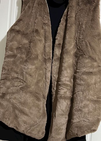 Bej Süet Kürklü Kadın Yelek - Görsel 4