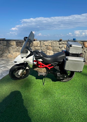 Kırmızı Çocuk Scooter'ı Peg Perego Ducati - Görsel 13