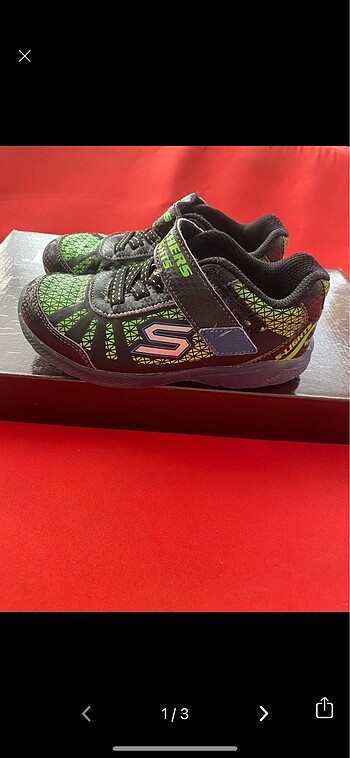 26 Beden Skechers ışıklı ayakkabı