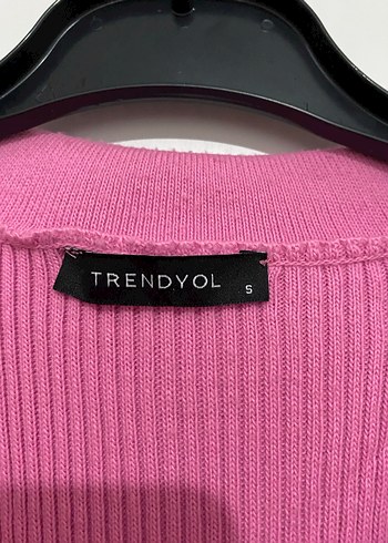 Pembe Uzun Halter Yaka Kemerli Elbise - Görsel 4