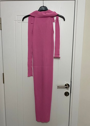 Pembe Uzun Halter Yaka Kemerli Elbise - Görsel 7