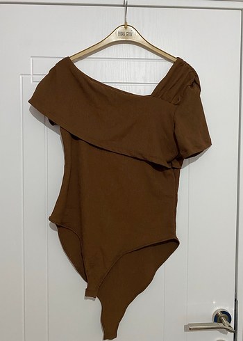 Kahverengi Drapeli Straplez Kadın Bluz - Görsel 5