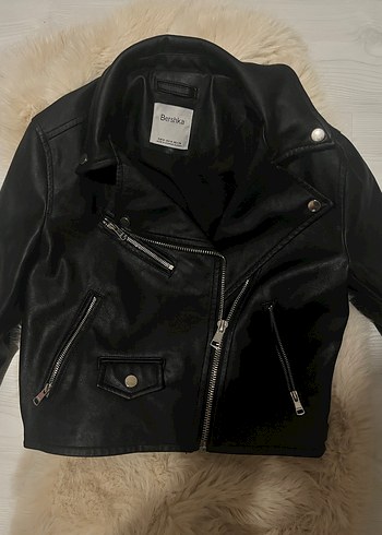 Bershka Siyah Deri Ceket - Görsel 3