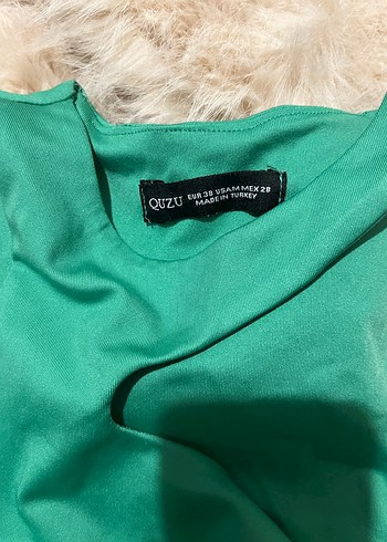 Quzu Bağlamalı Yeşil Bluz - Görsel 2