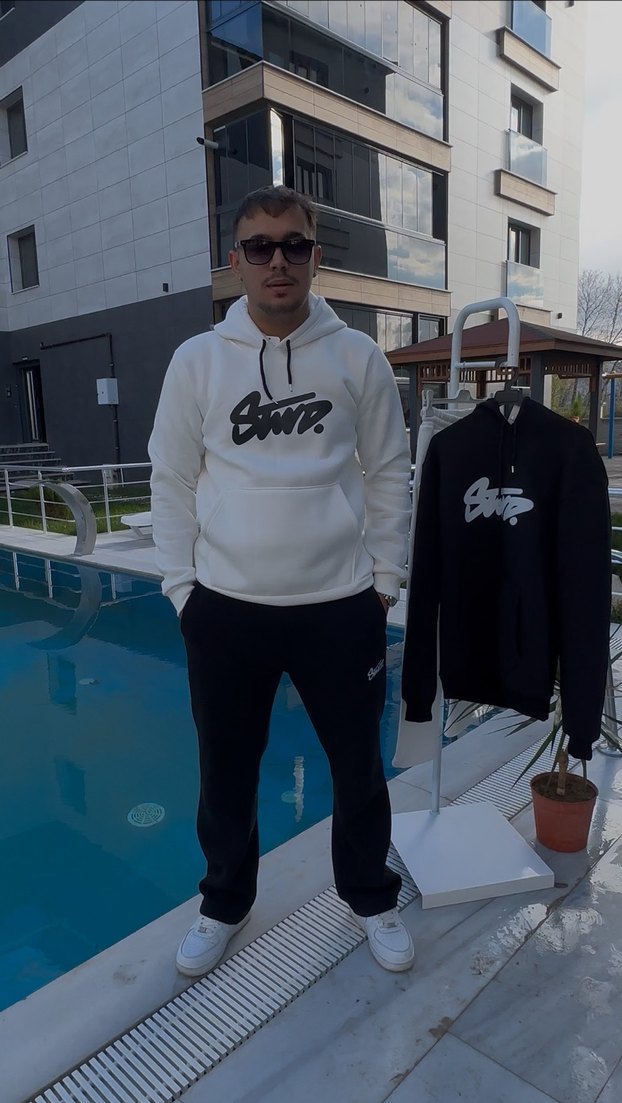 Beyaz Baskılı Oversize Sweatshirt - Görsel 3