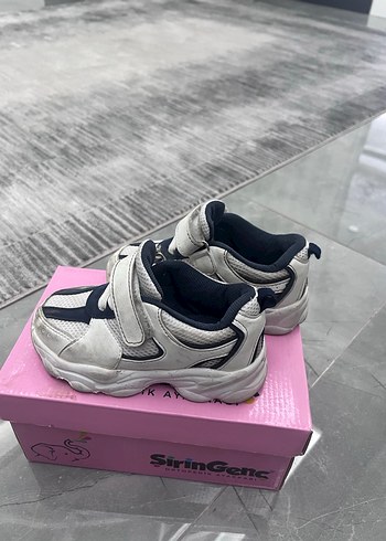 Erkek Çocuk Beyaz Spor Ayakkabı Velcro Bantlı - Görsel 3