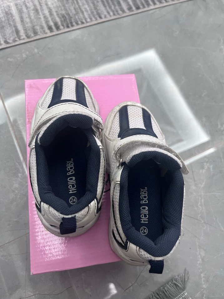 Erkek Çocuk Beyaz Spor Ayakkabı Velcro Bantlı - Görsel 2