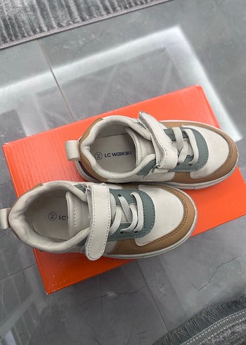 Bağcıklı ve Cırt Cırtlı Erkek Çocuk Spor Ayakkabı - Görsel 2