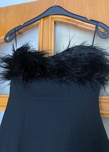 Kürk Detaylı Siyah Straplez Mini Elbise - Görsel 3