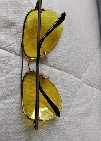 Sarı Şeffaf Kadın Gözlüğü - Görsel 2