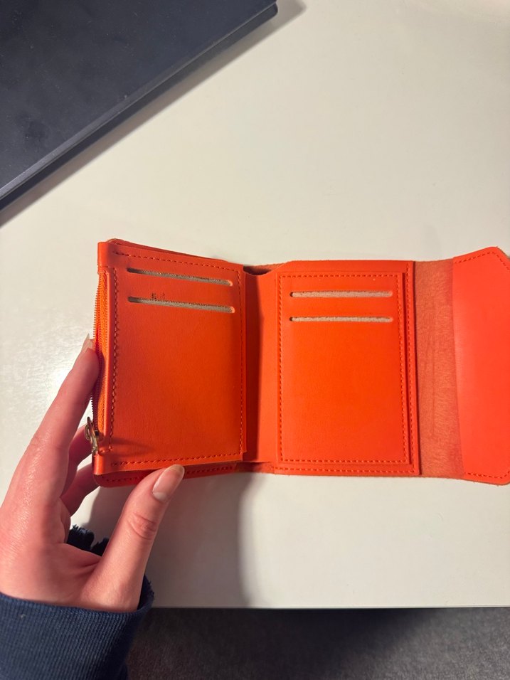 Turuncu Kadın Cüzdanı - Görsel 3