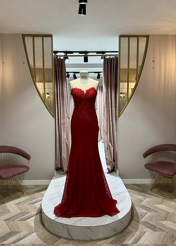 Uzun Siyah Nakışlı Gotik Abiye - Görsel 15