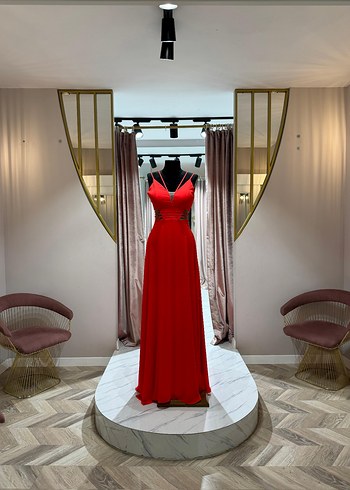 Uzun Siyah Nakışlı Gotik Abiye - Görsel 16