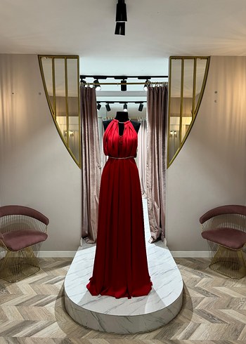 Uzun Siyah Nakışlı Gotik Abiye - Görsel 18